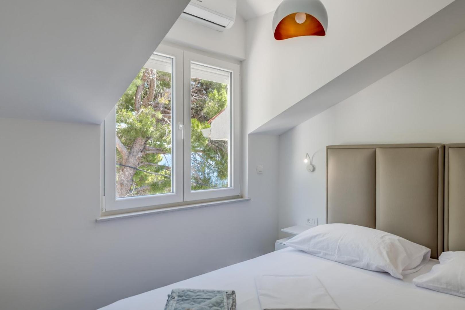 Deluxe Seaview Villa Kennedy III Mimice Luaran gambar