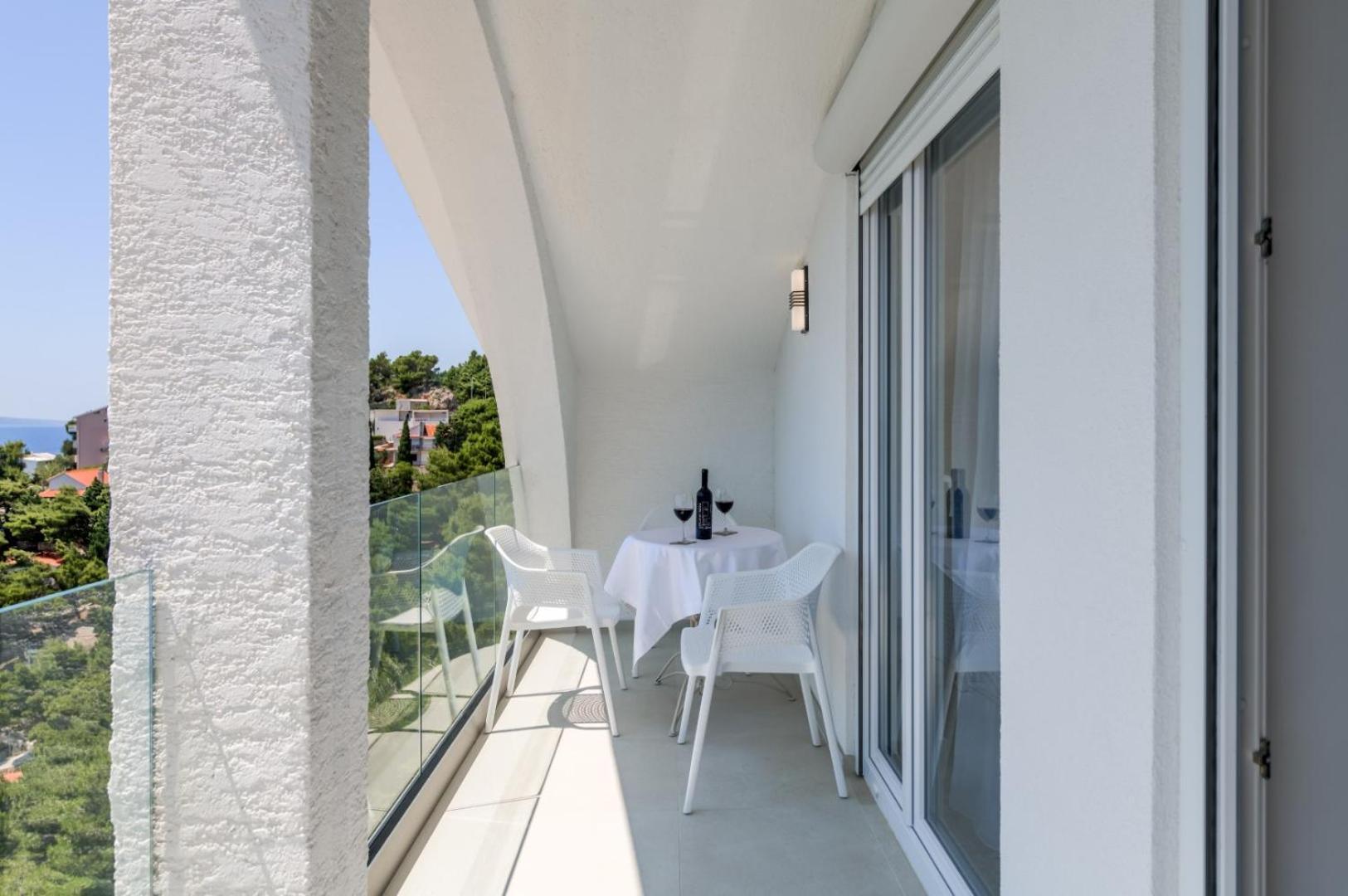 Deluxe Seaview Villa Kennedy III Mimice Luaran gambar