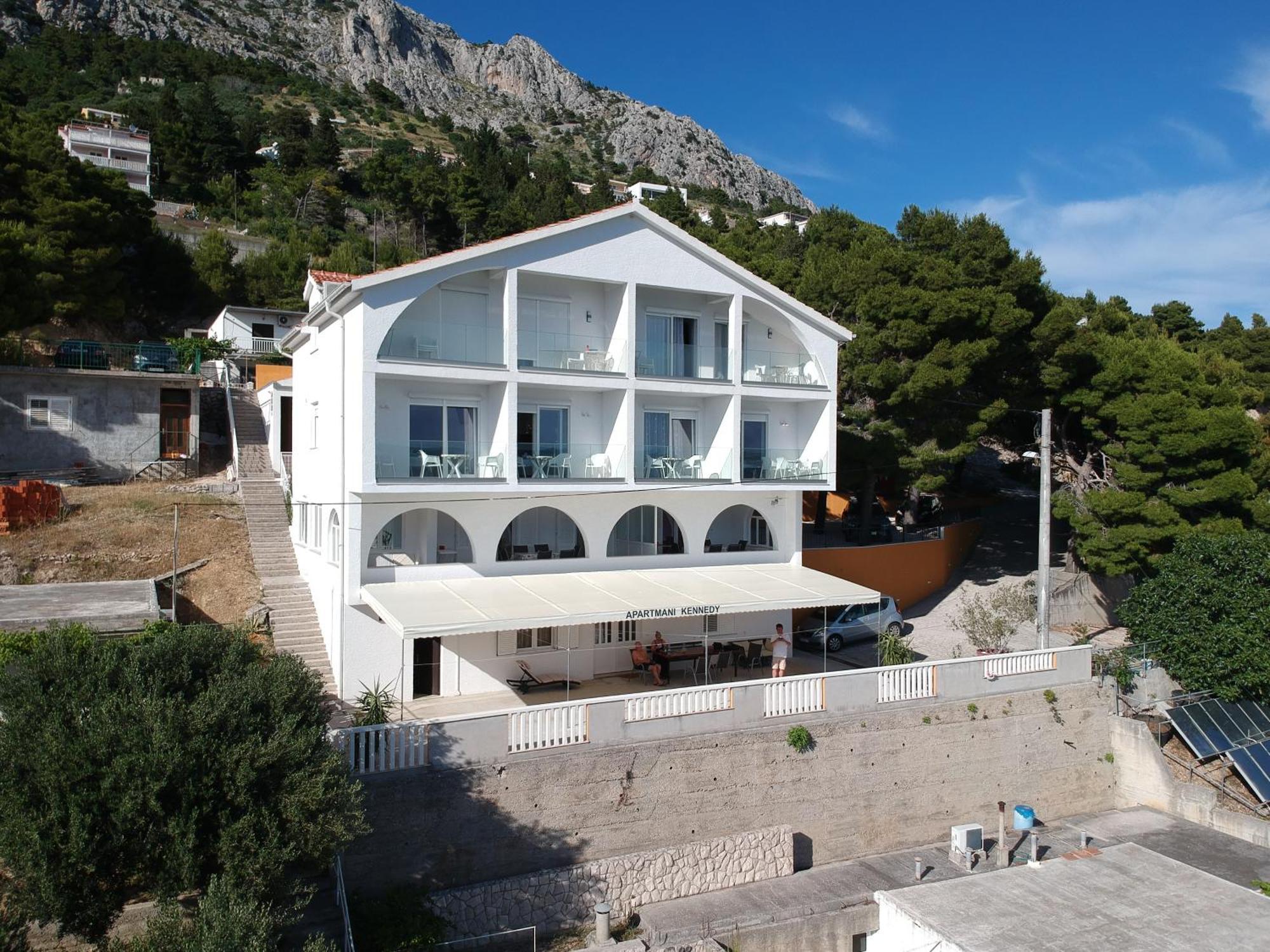 Deluxe Seaview Villa Kennedy III Mimice Luaran gambar