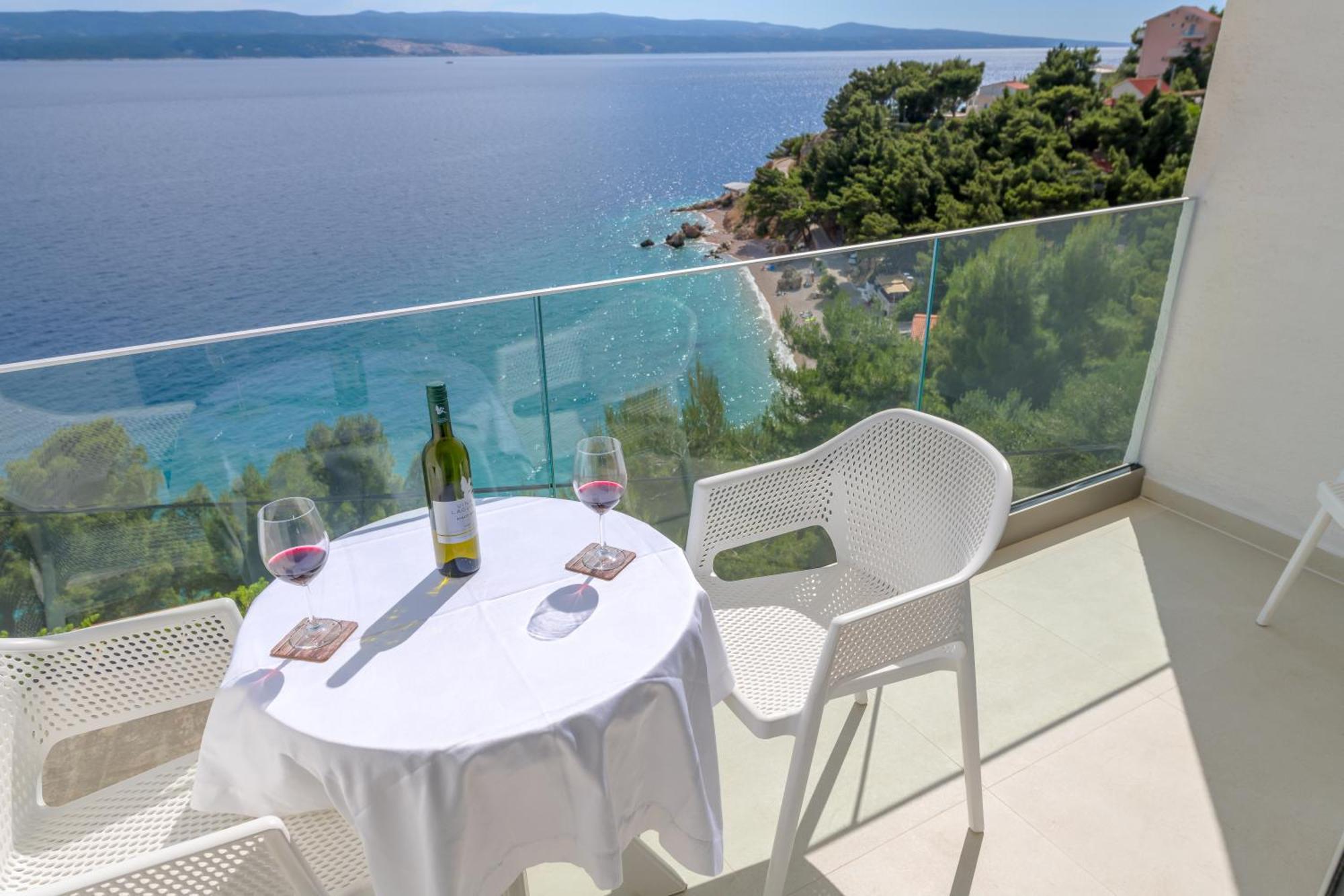 Deluxe Seaview Villa Kennedy III Mimice Luaran gambar